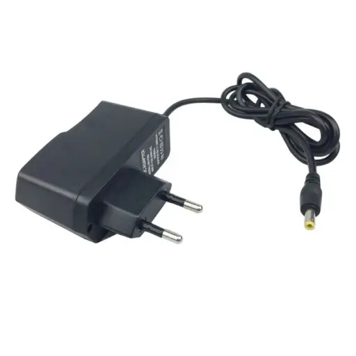 [UNIV-PWSP-DEU] M3 Mobile power supply [UNIV-PWSP-DEU]